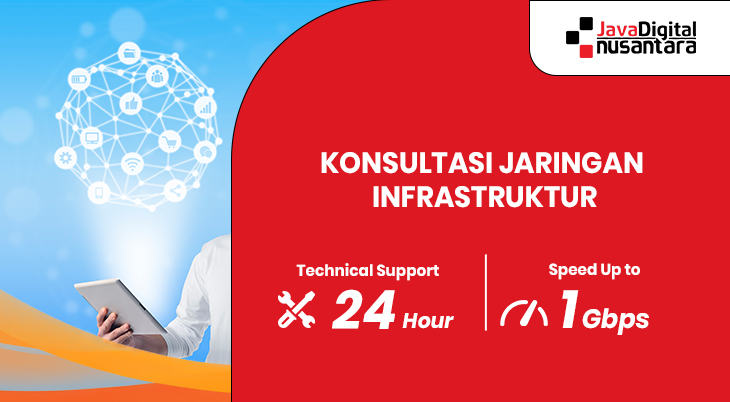 Konsultan jaringan memeriksa infrastruktur jaringan perusahaan